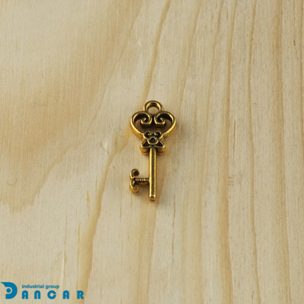 ساخت زیوآلات دست ساز، پلاک آویز، پلاک دستبند، خرج کار، ایران کادنس